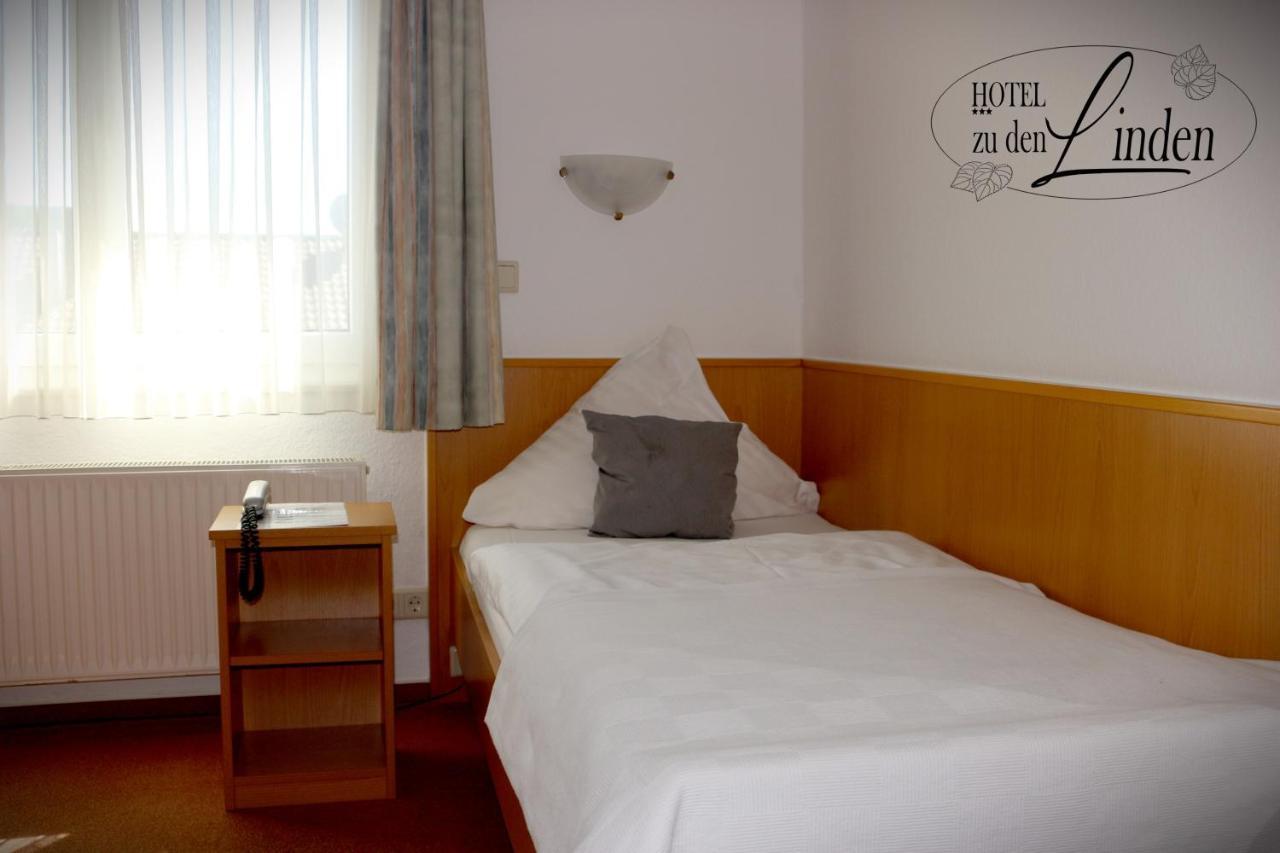 Hotel Zu Den Linden Wachtberg Exterior photo