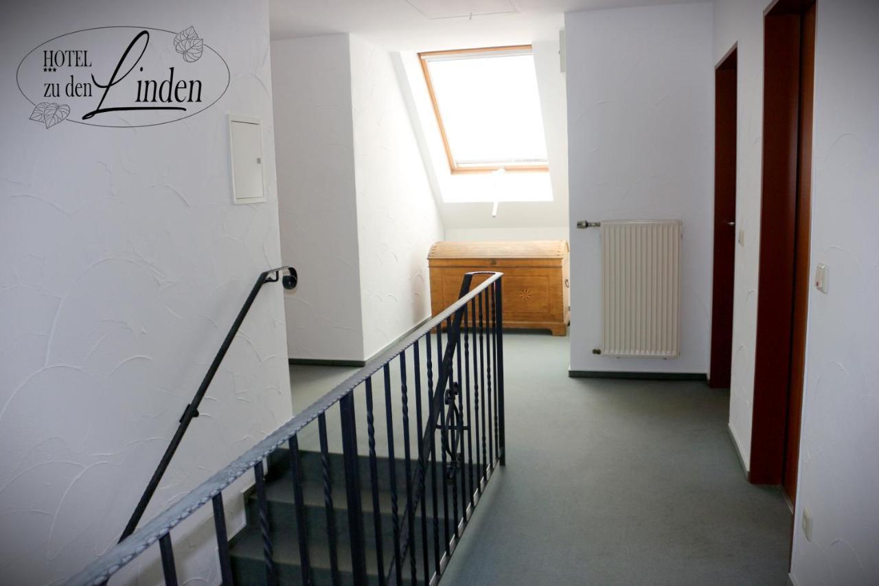 Hotel Zu Den Linden Wachtberg Exterior photo