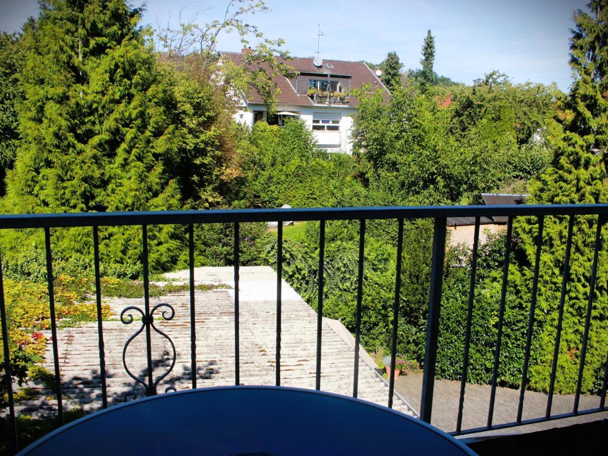 Hotel Zu Den Linden Wachtberg Exterior photo